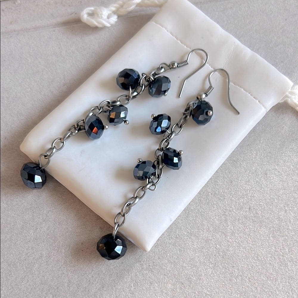 FREE w/ PURCHASE - Elegant Black Beaded Dangle Earrings